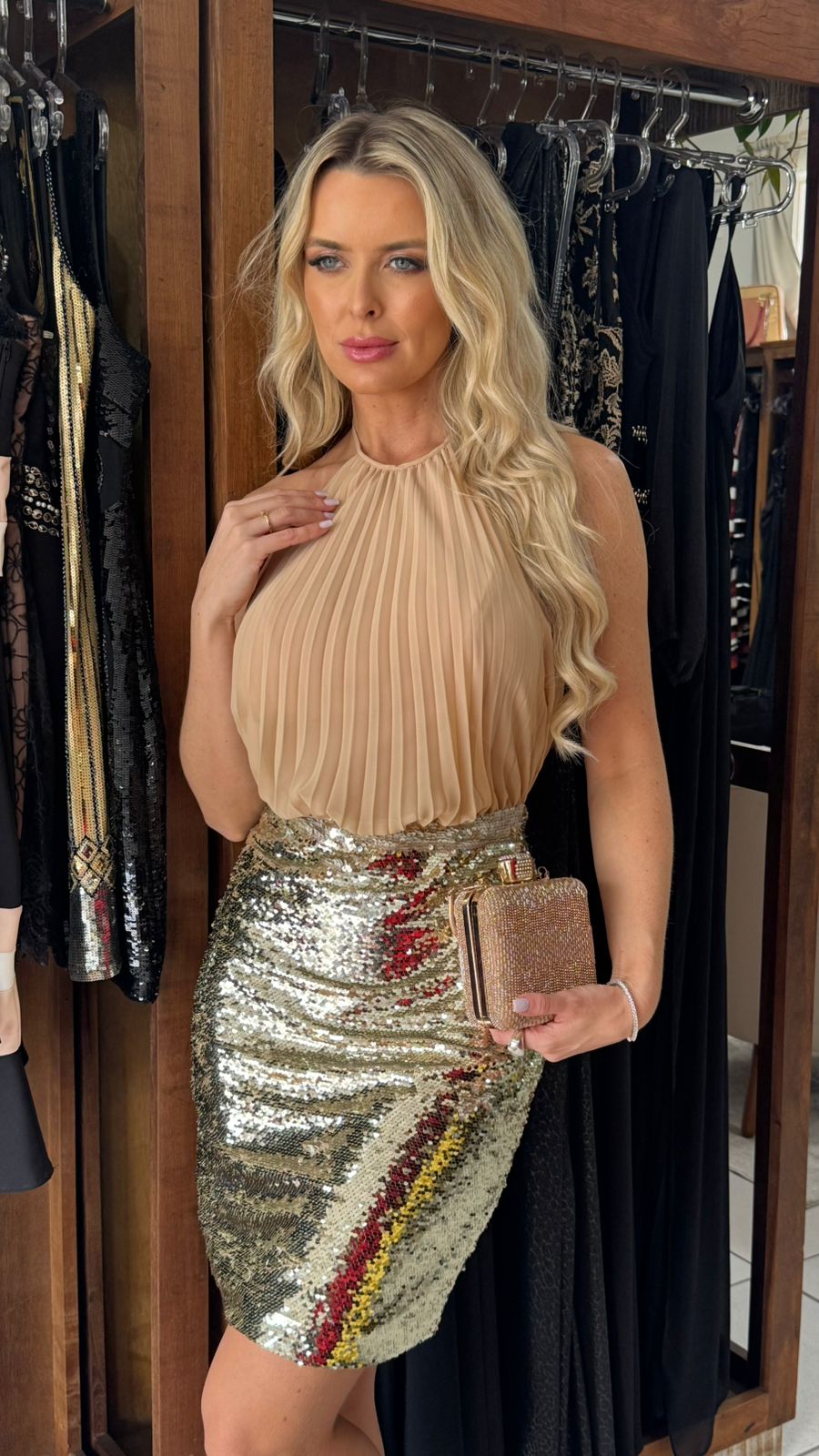 Vestido dourado